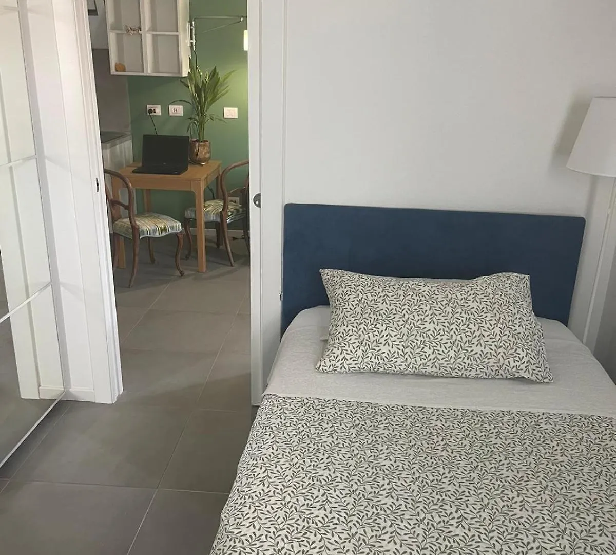 Home Suite Home With Free Parking - Parcheggio Gratuito Porta Romana Suite Newly 2 Bedrooms Apartment With 2 Bathrooms Subway Metro 3 Stops To Duomo Mediolan